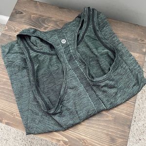 Lululemon Swiftly Tech Tank Size 6 Green